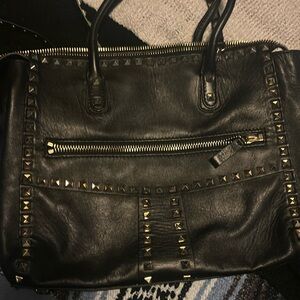 Rockstud black Valentino bag. Beautiful versatile cross body bag!
